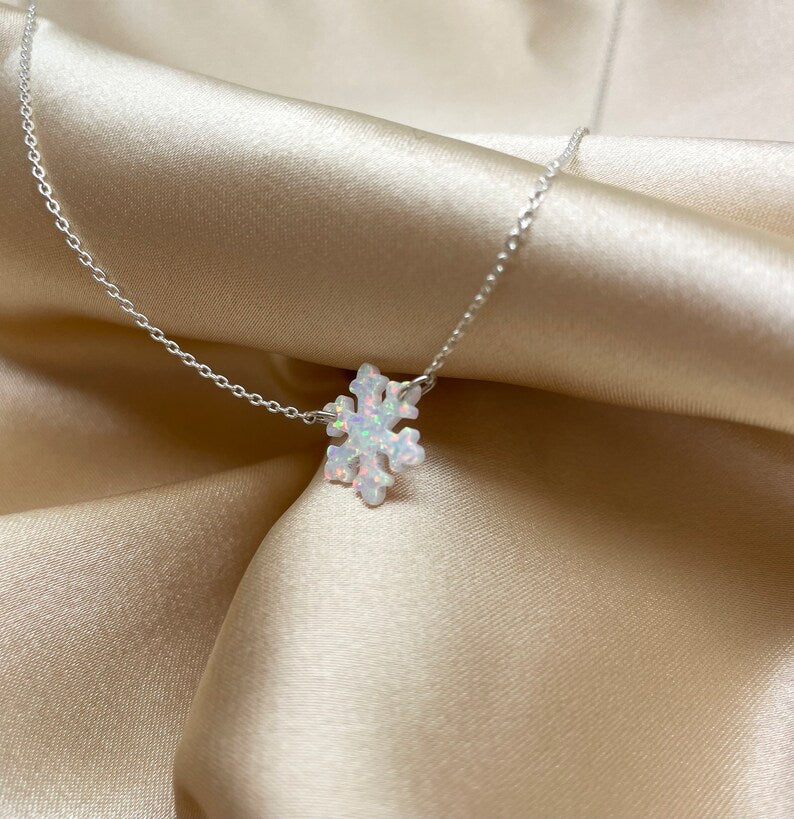 Snowflake Necklace – Winter Wonderland Charm - OpaLandJewelry