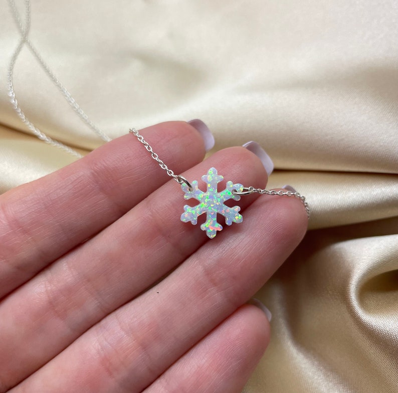 Snowflake Necklace – Winter Wonderland Charm - OpaLandJewelry