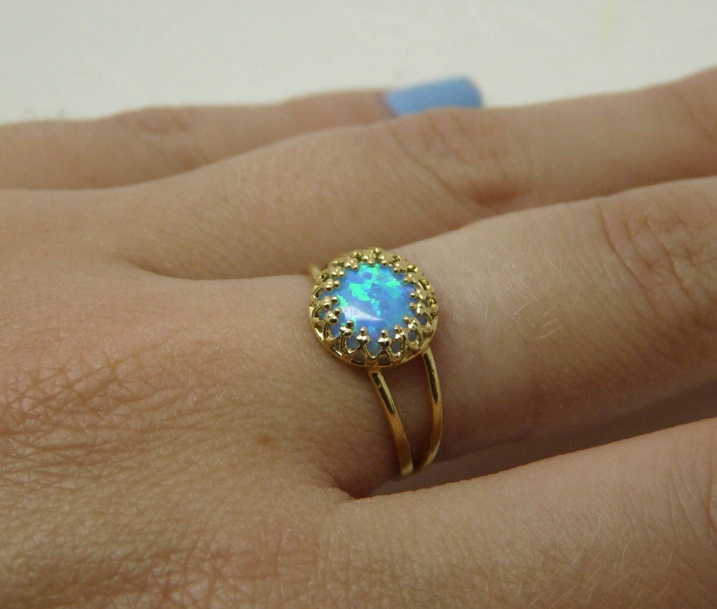 Statement Ring – A Dazzling Touch of Elegance