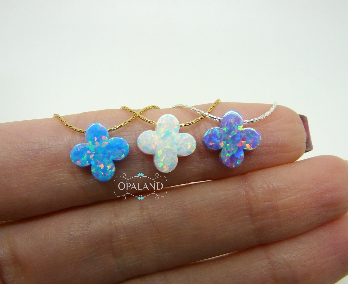Opal Clover Necklace – A Lucky Charm