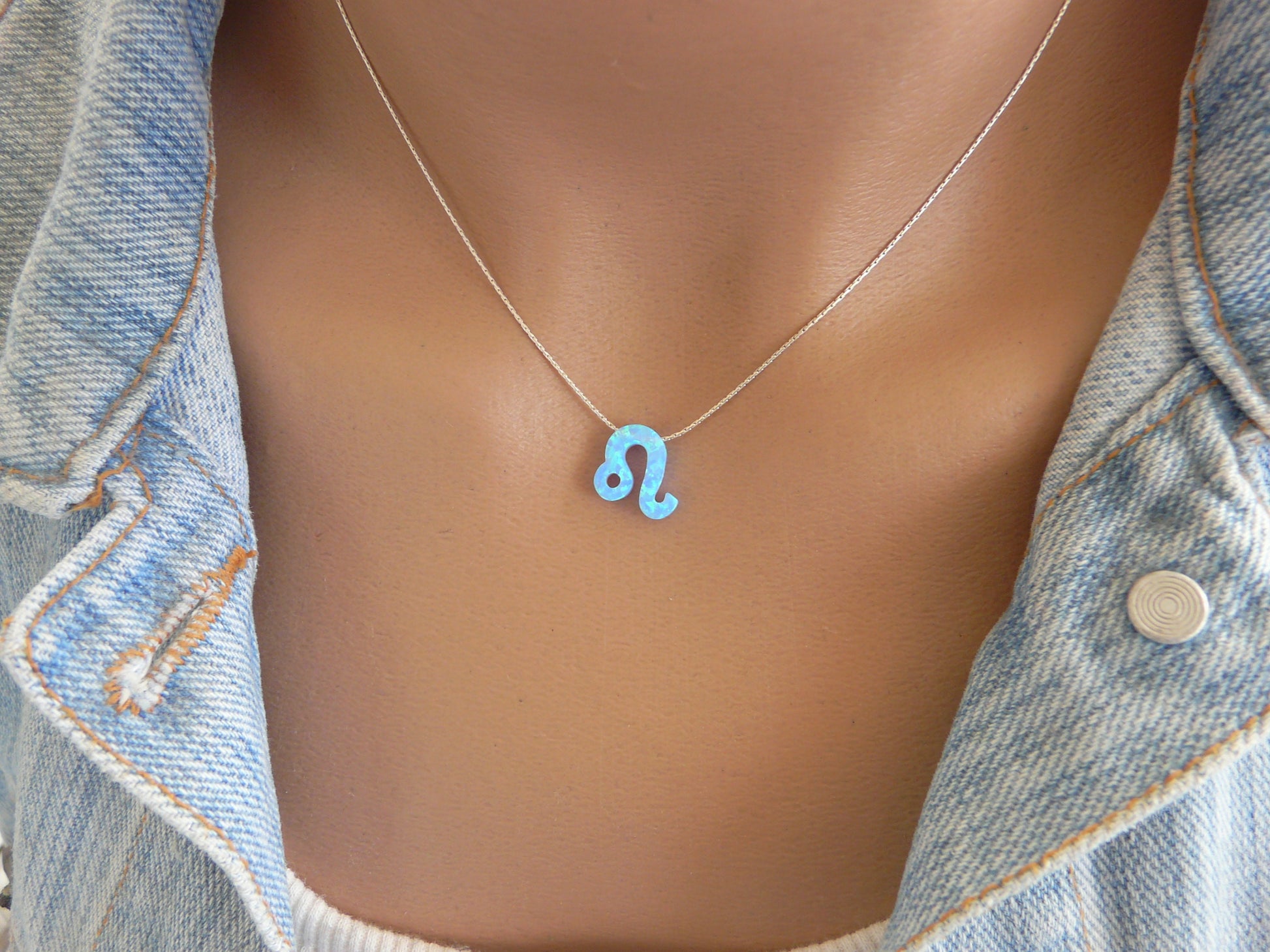 Leo Zodiac Necklace – Astrological & Personalized Jewelry