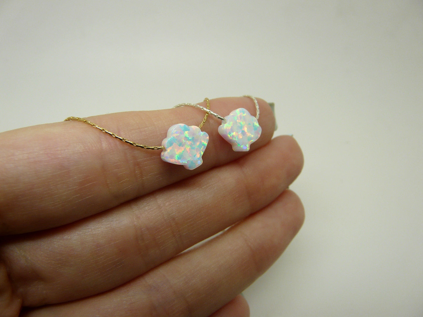 Opal Shell Necklace – Ocean-Inspired Elegance