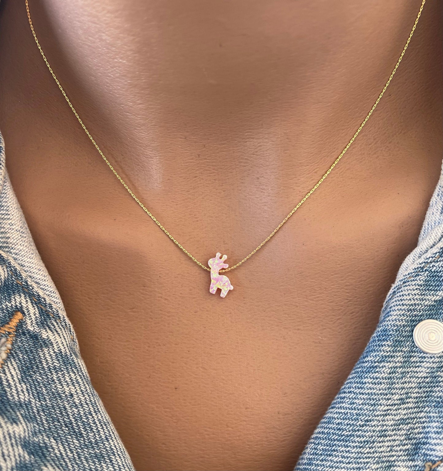 Giraffe Necklace – Playful Jewelry for Animal Lovers