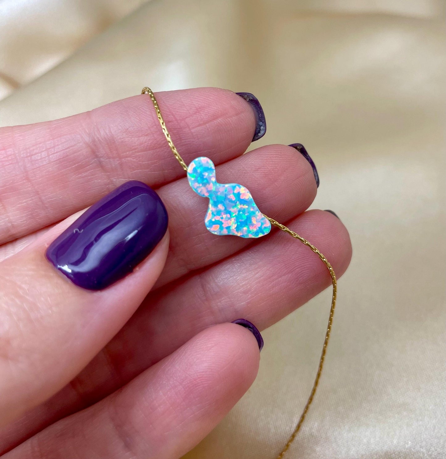 Maui Hawaii Opal Necklace – A Tropical Treasure