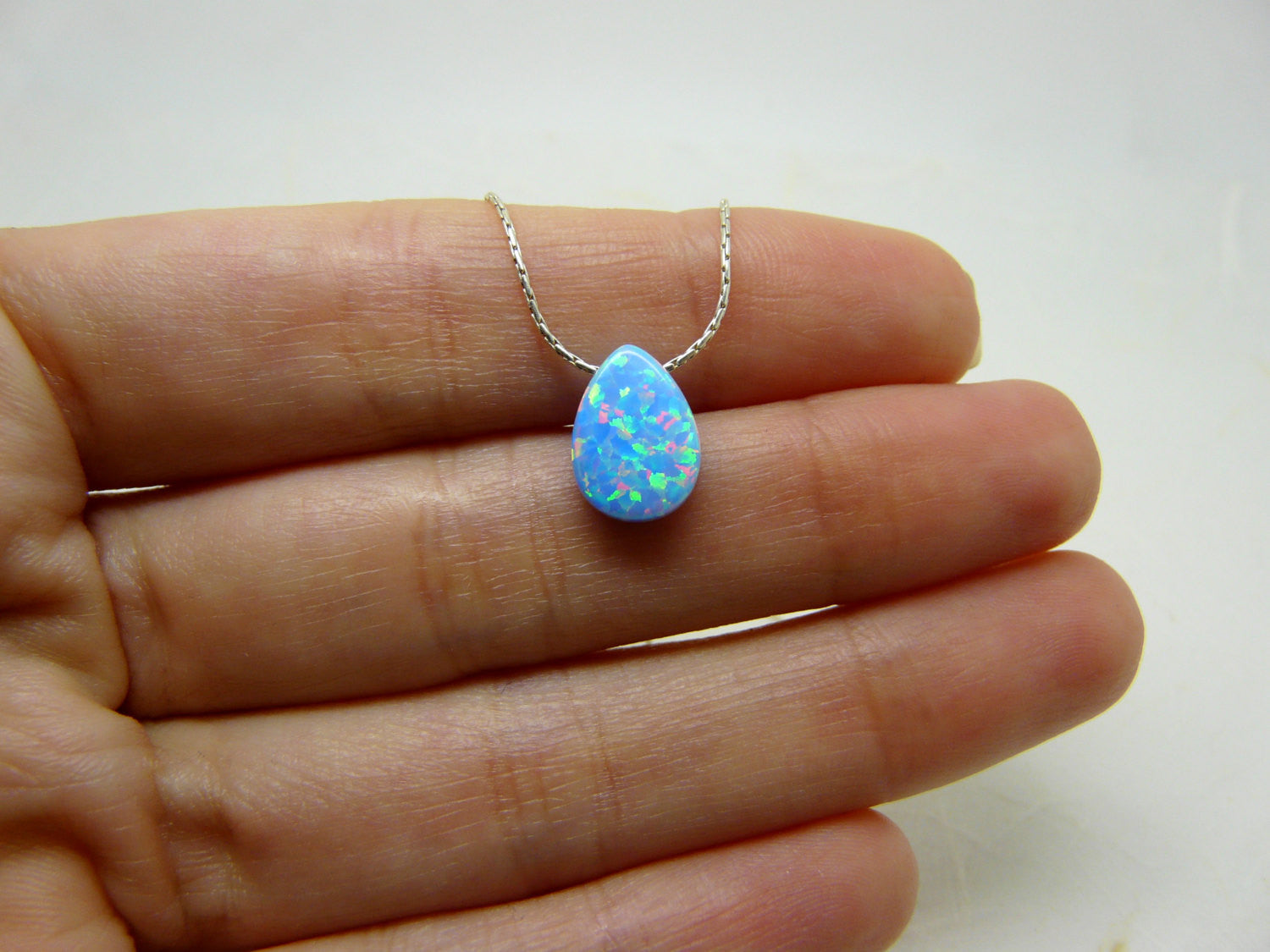 Pear shape Opal necklace - OpaLandJewelry