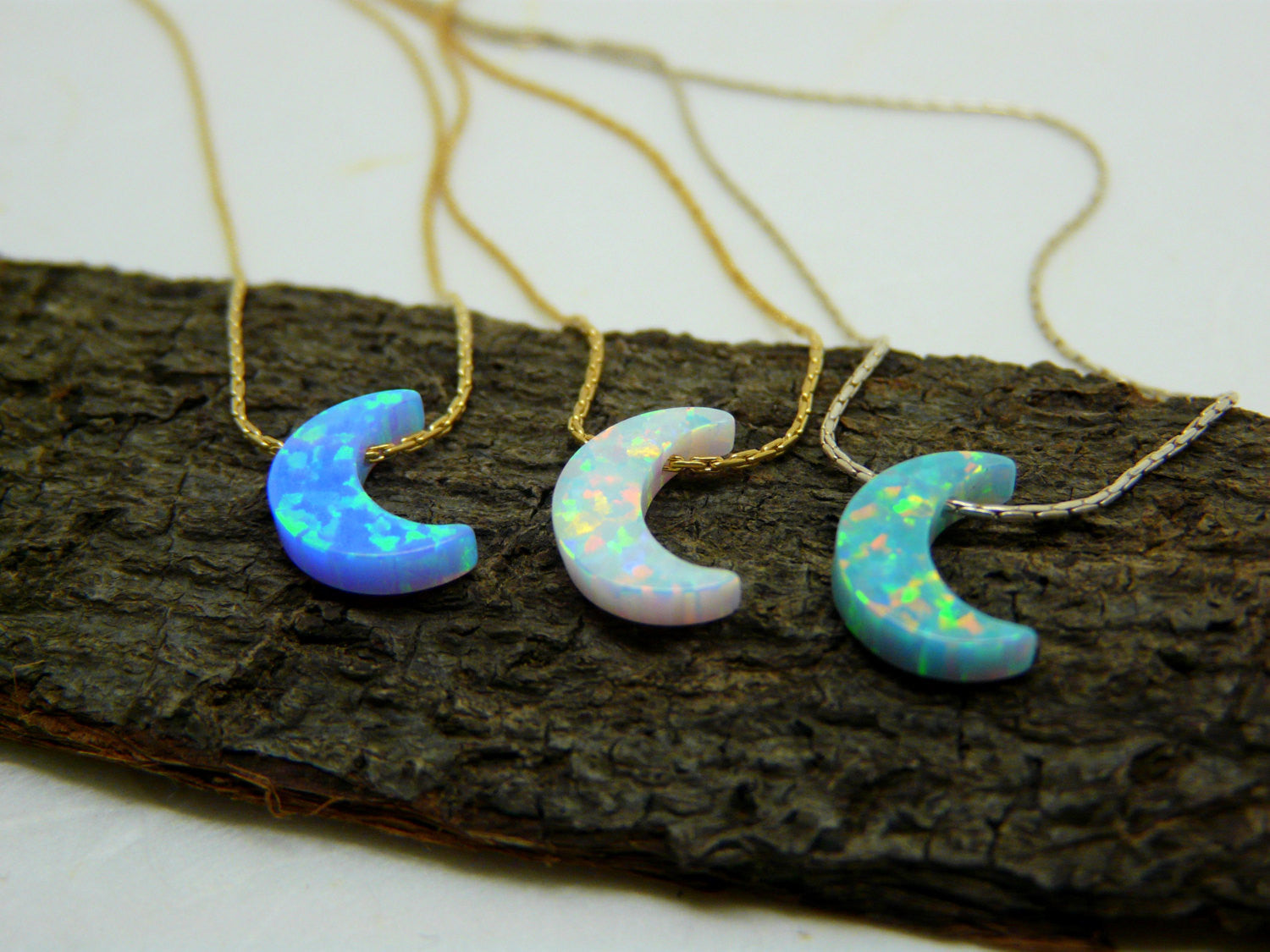 Crescent moon necklace - OpaLandJewelry