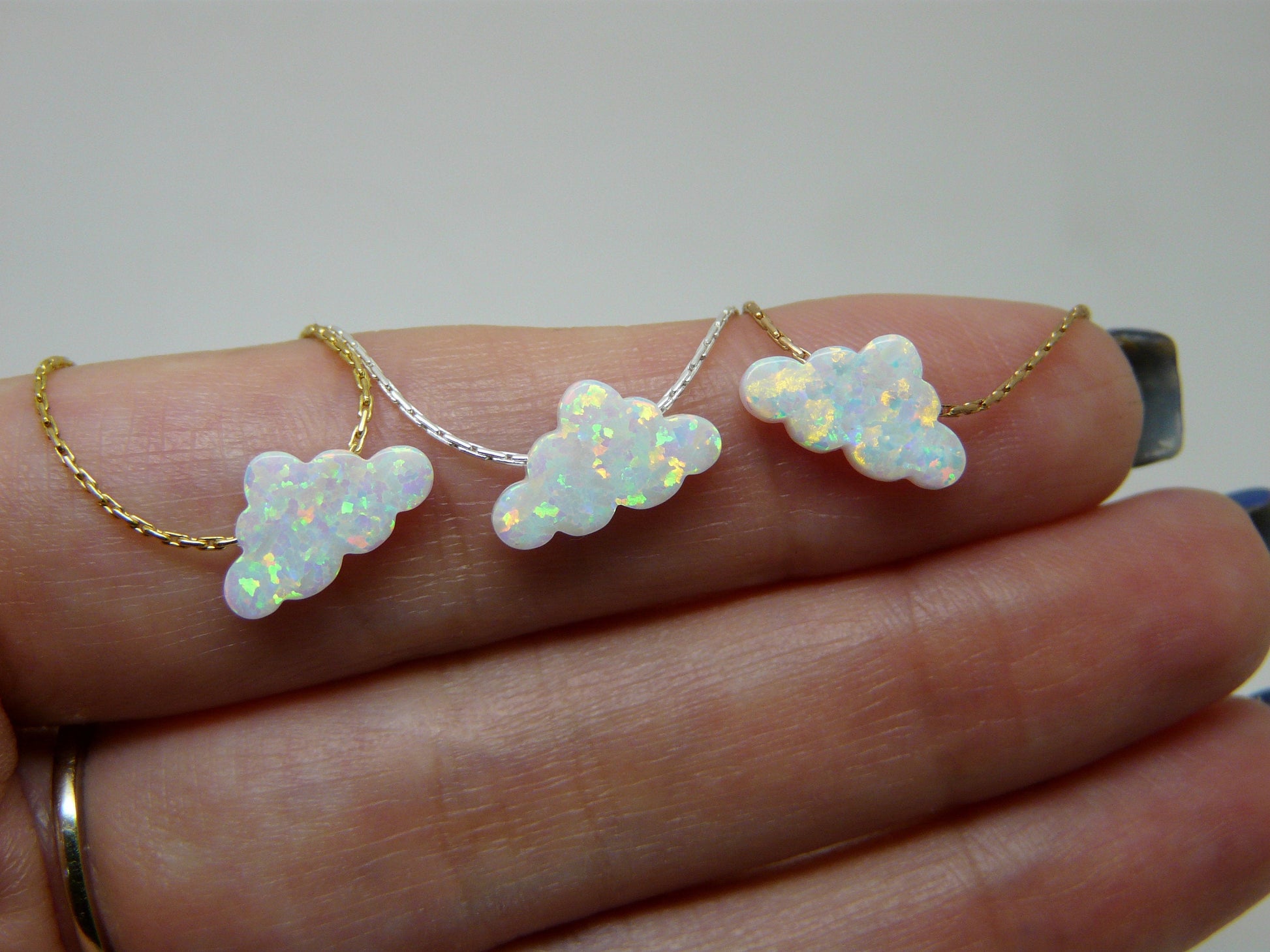 Cloud necklace