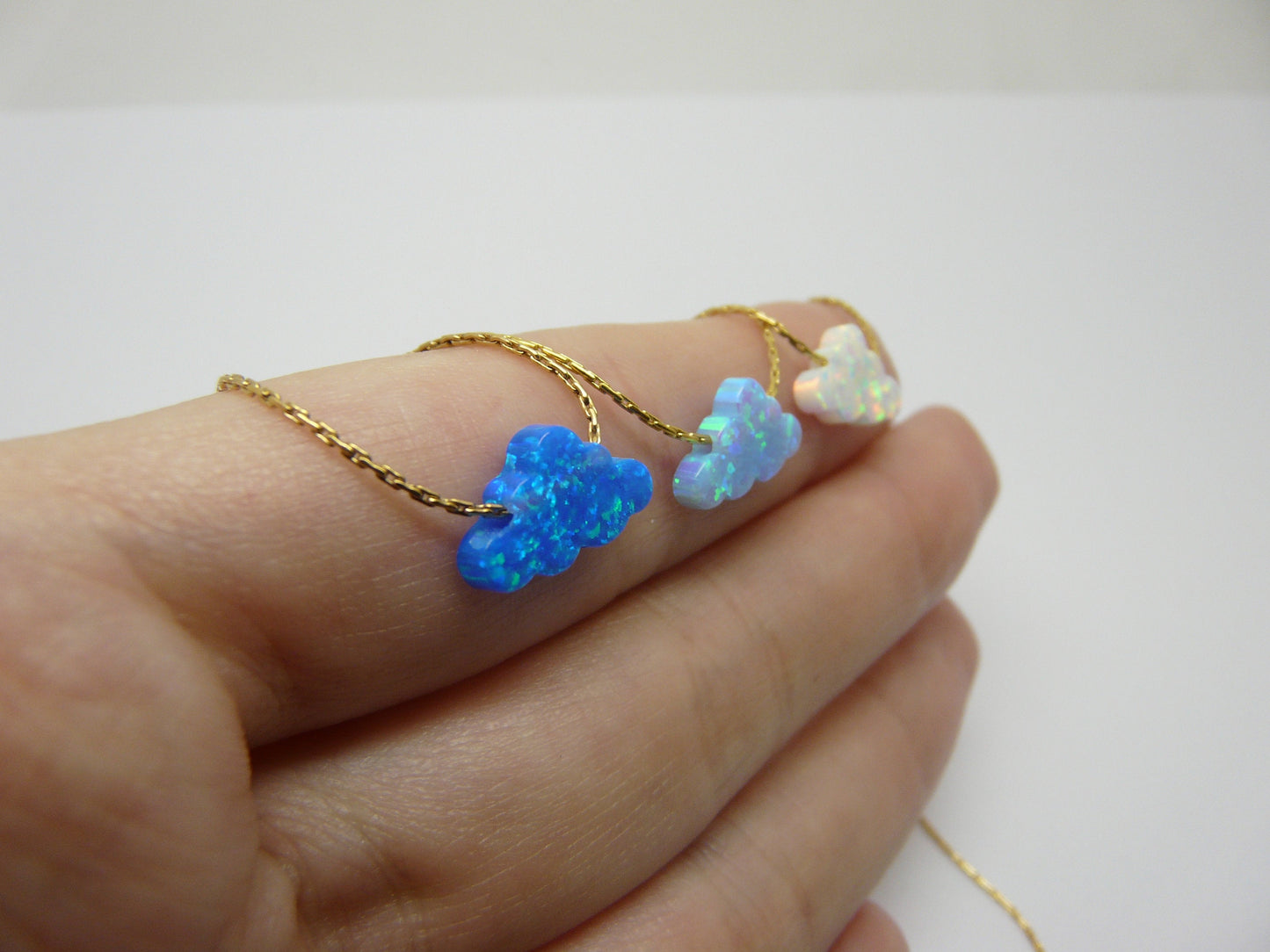 Cloud necklace