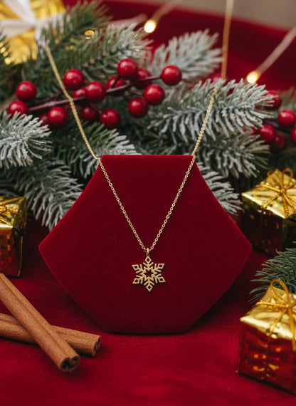 Minimalist Snowflake Necklace