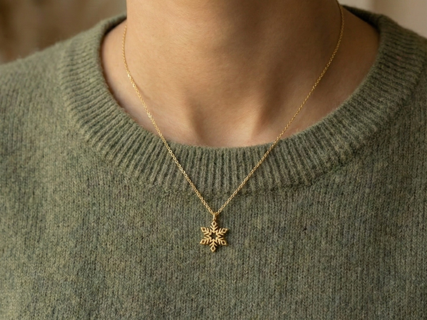 Minimalist Snowflake Necklace