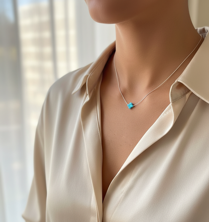 Opal Clover Necklace – Lucky Charm