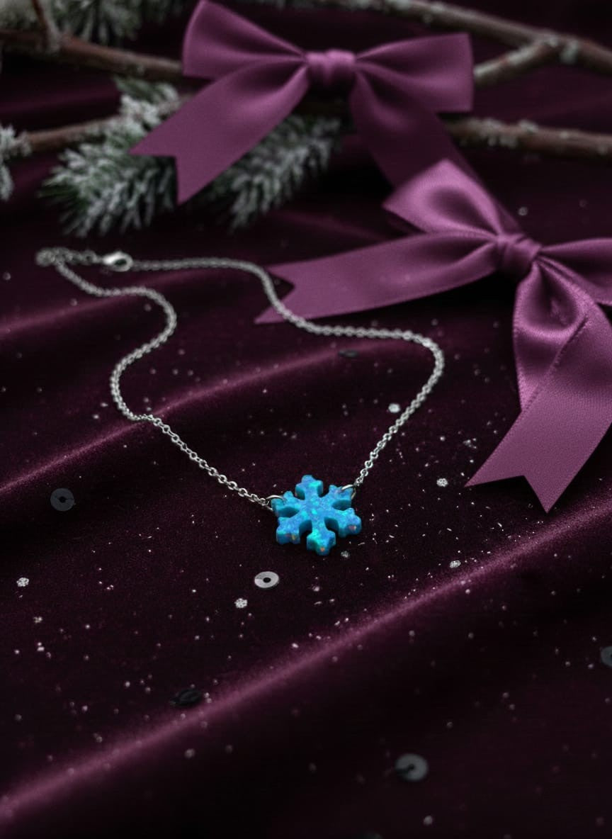 Snowflake Necklace – Winter Wonderland Charm