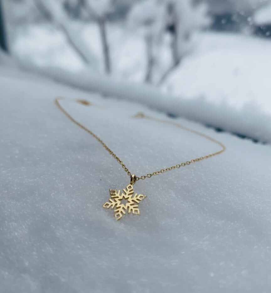 Minimalist Snowflake Necklace
