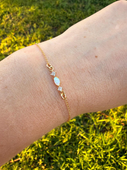 Opal Glow Dainty Bracelet – Gold Filled Minimal Elegance