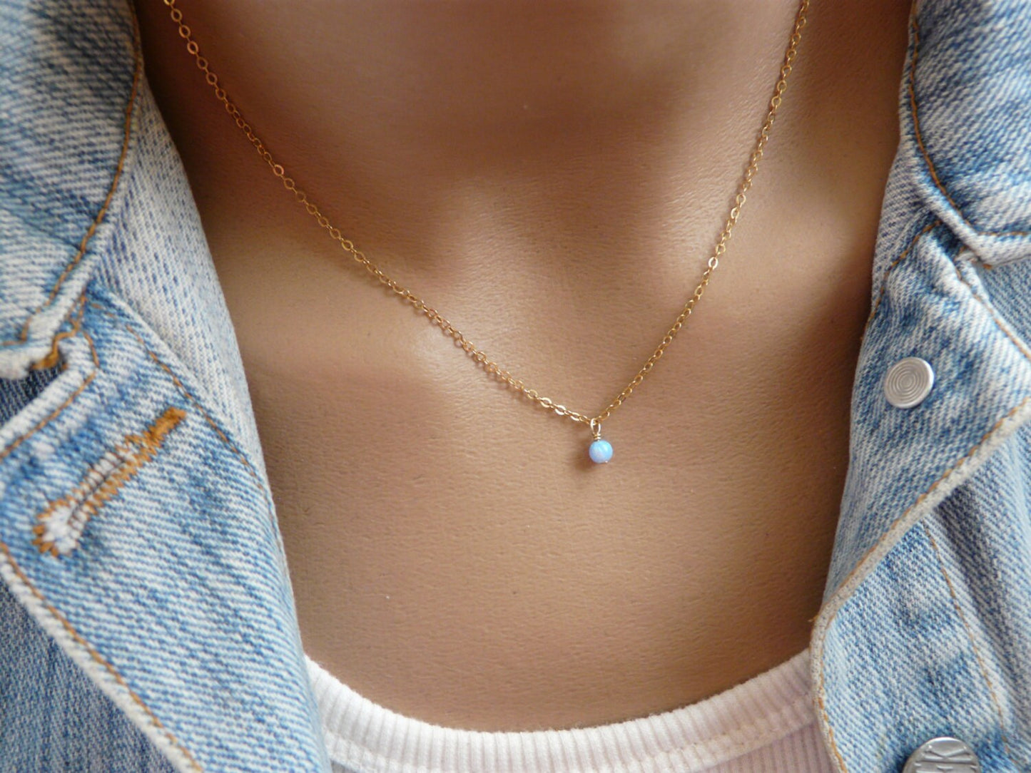 Minimalist Opal Bead Necklace – Dainty & Elegant