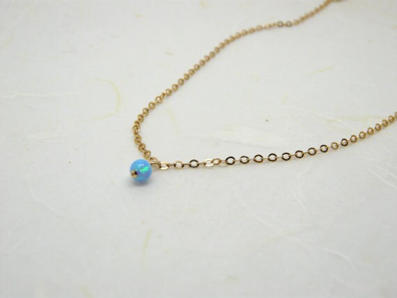 Minimalist Opal Bead Necklace – Dainty & Elegant