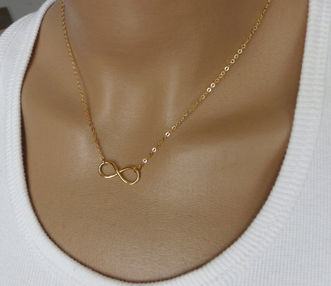 Infinity necklace Gold filled - OpaLandJewelry