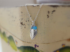 Sterling silver leaf Opal necklace - OpaLandJewelry