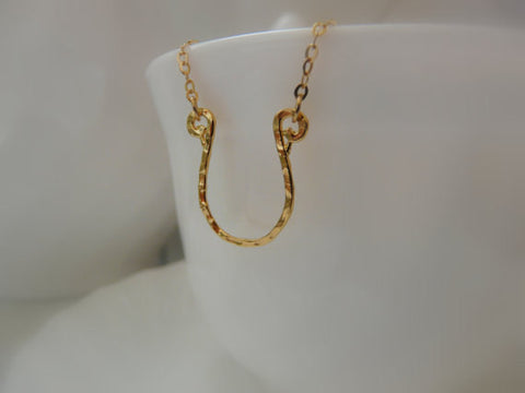 Gold Filled Horseshoe necklace - OpaLandJewelry