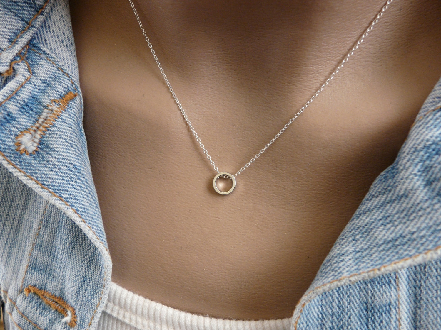 Dainty circle necklace - OpaLandJewelry