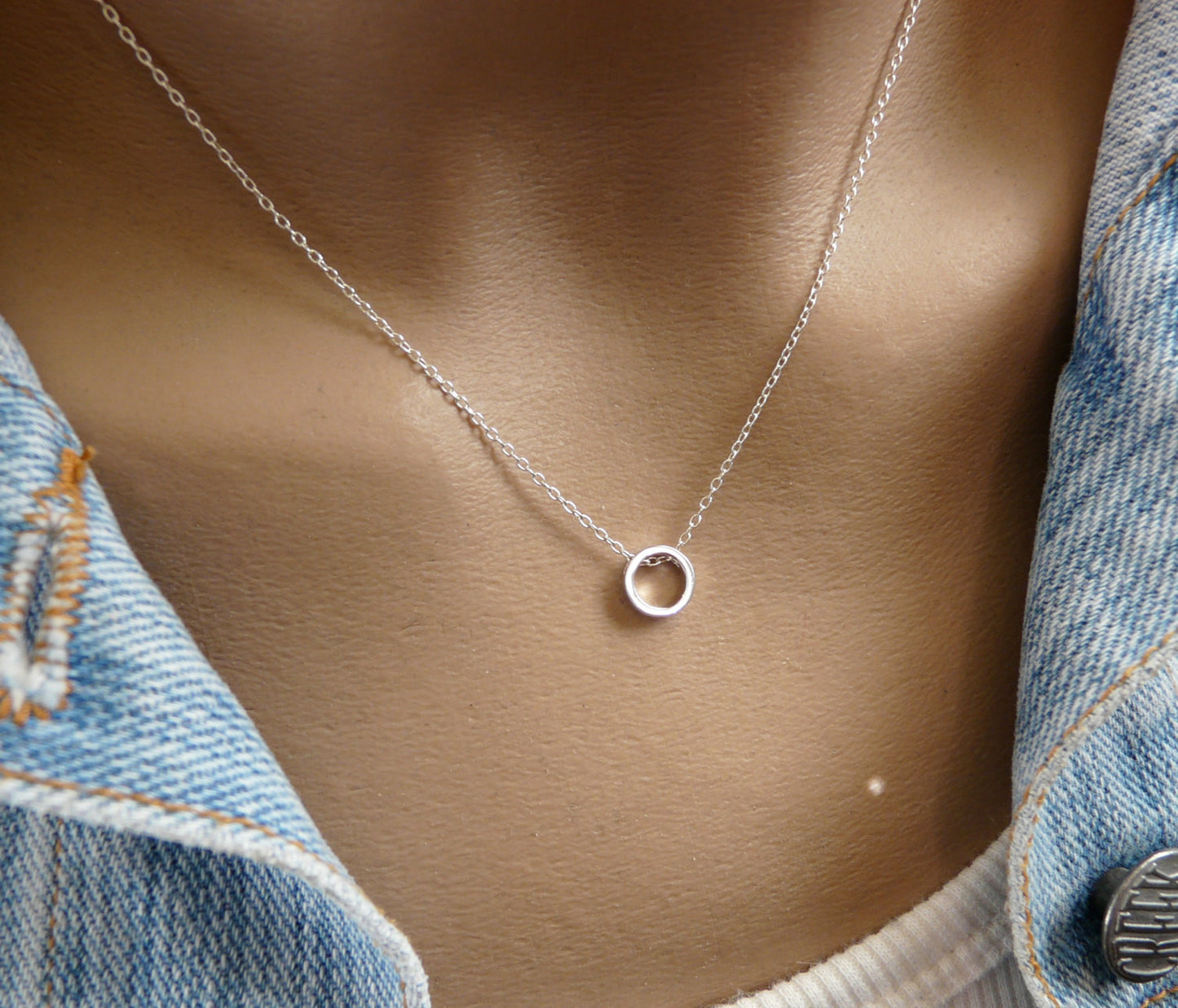 Dainty circle necklace - OpaLandJewelry